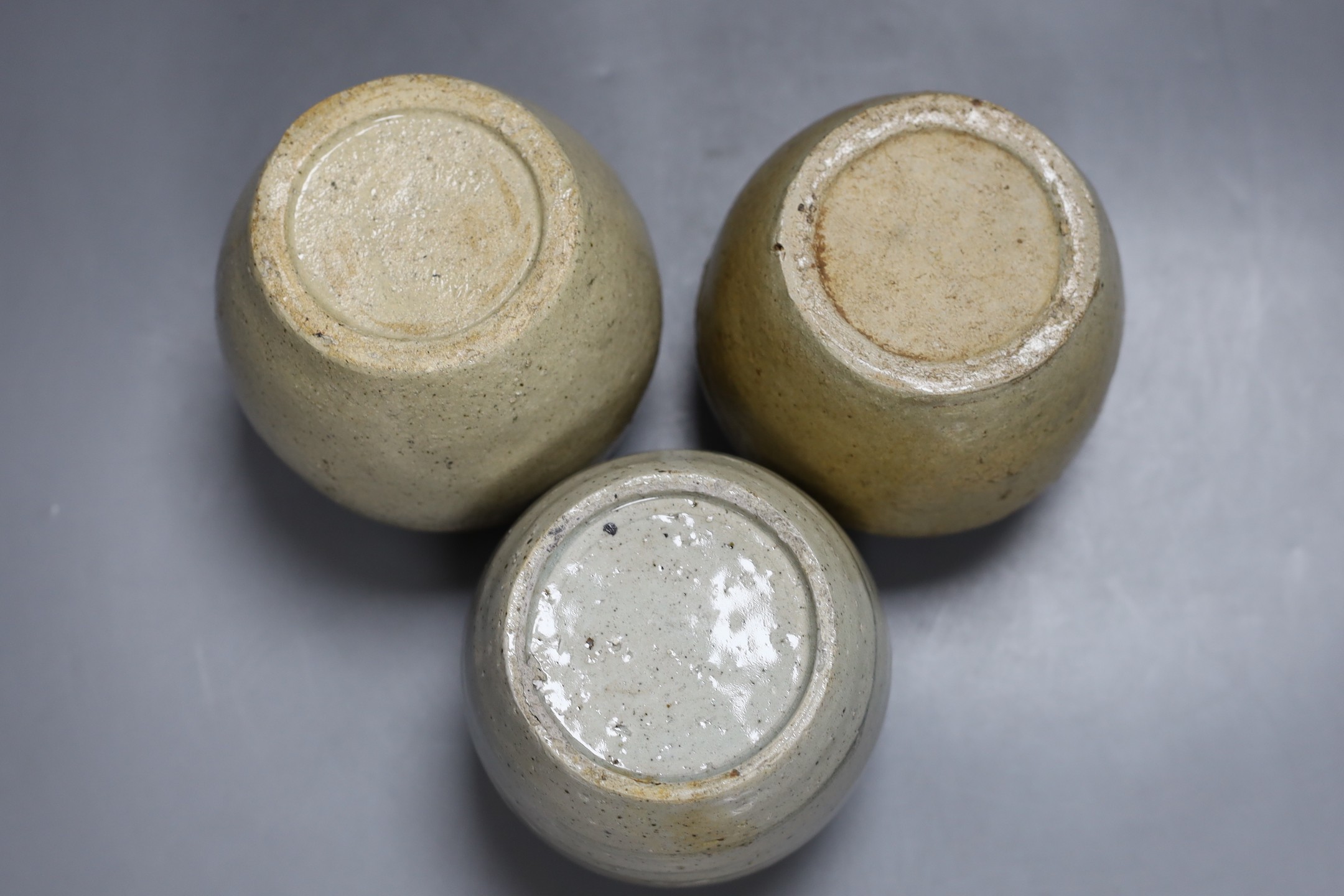 Three Chinese provincial pottery storage jars, Qing dynasty - 13cm tall